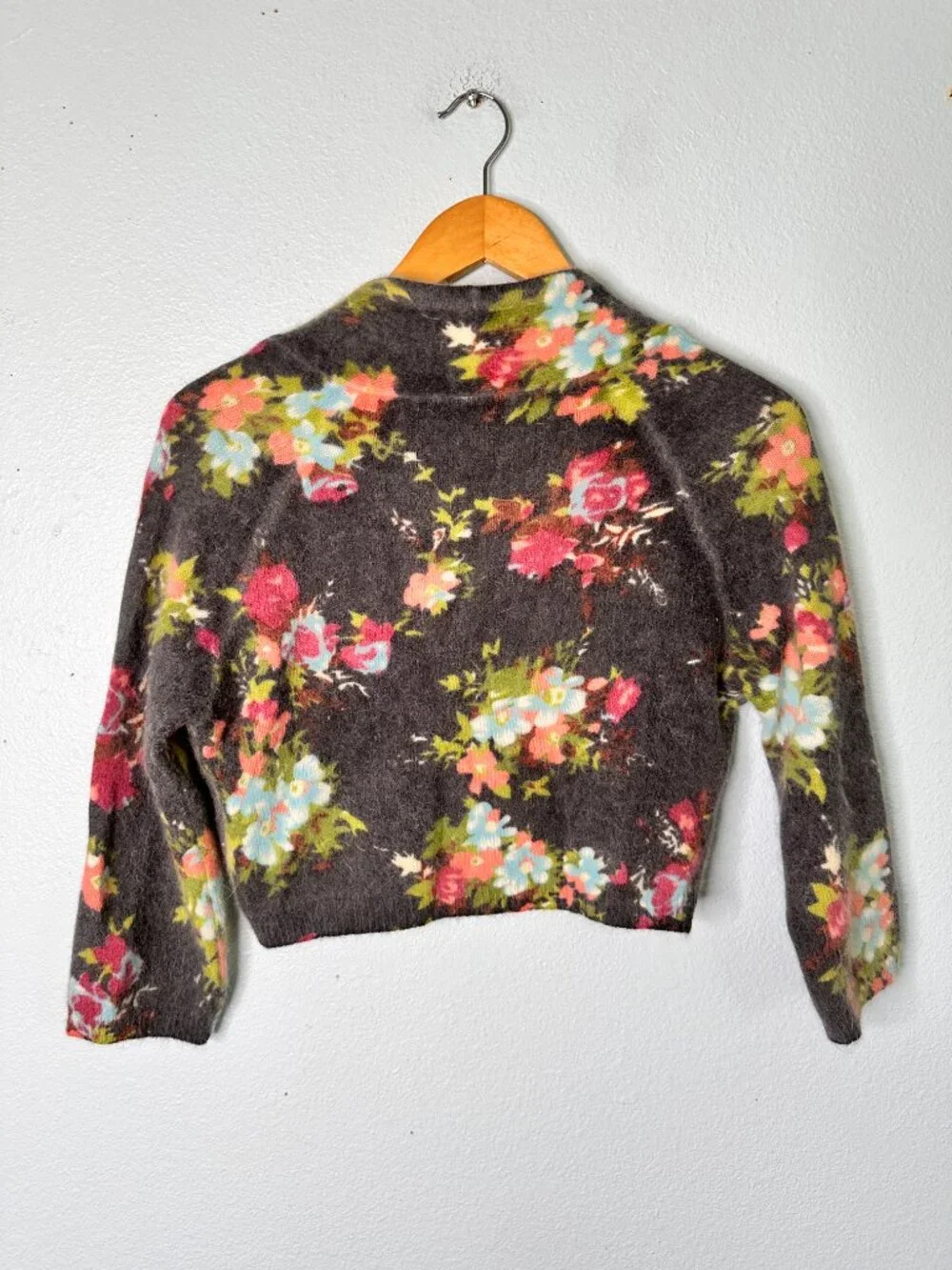 Free People Angora Rabbit Fur Wool Blend Floral Cardigan Sweater Medium Gray - Picture 6 of 6